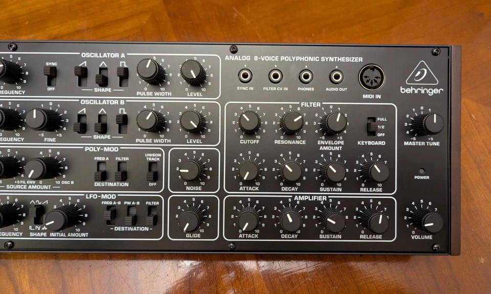 Behringer Pro 800 8-Voice Analogue Desktop Synth - Image 3 of 4