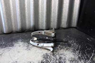 OTC Tools PT1023 3 Jaw, 2-Ton Mechanical Grip-0-Matic Puller