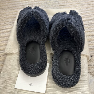 Hermes MEN SANDALS IZMIR SHEEP FUR 410 2G GRIS CHINE UNDER RETAIL