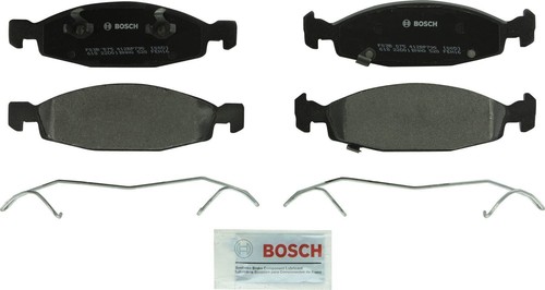Bosch BP790 Disc Brake Pad Set-Quietcast Pads Front With HARDWARE