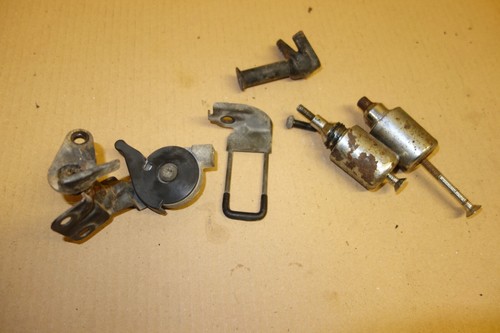 Yamaha FZR750 2LM FZR 750 GENESIS job lot bar ends choke lever brackets frame - Picture 7 of 7