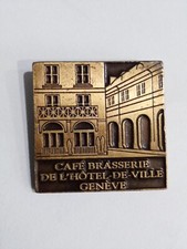 Pin's Brasserie De L Hôtel De Ville, Genève , Suisse , L Epinglerie