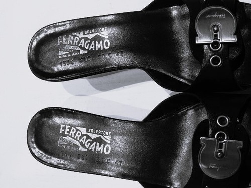 SALVATORE FERRAGAMO BLACK GANCINI WEDGE SLIDE SANDALS IN 8 1/2B - Picture 4 of 5