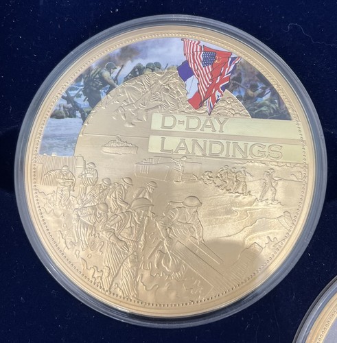 D Day Gedenkmünze & Schlacht von Iwo Jima Münze. Gewicht 384 Std. 100 mm breit.