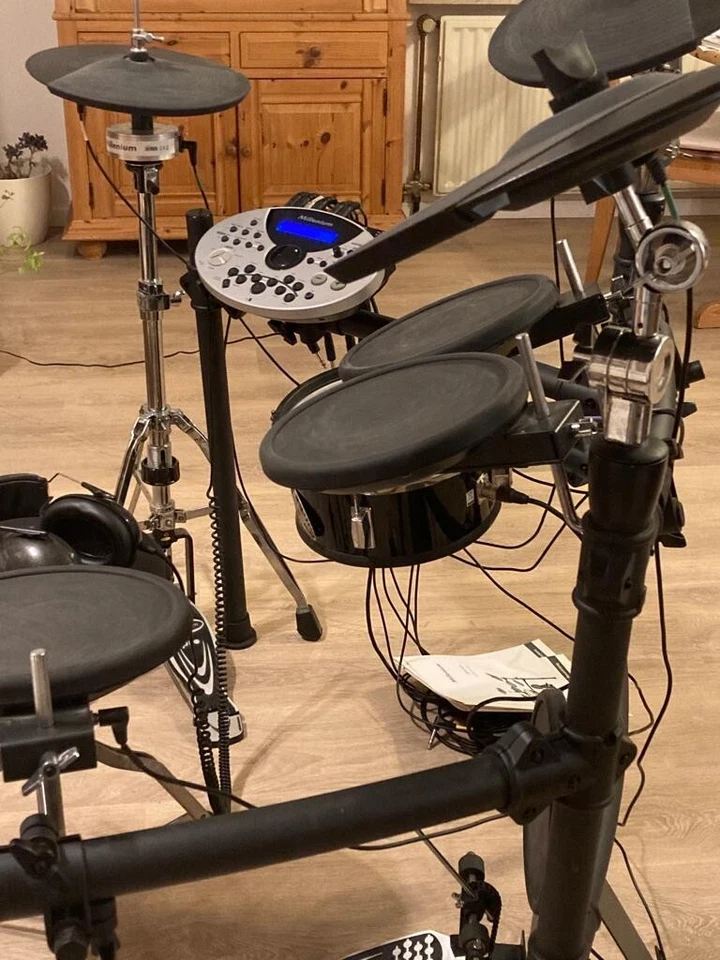 Millenium e-drum-set MPS-600 300€ VB - Bild 2 von 4