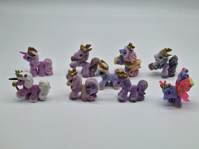 9 Filly Pferde lila - ca. 4,5cm x 4,5cm