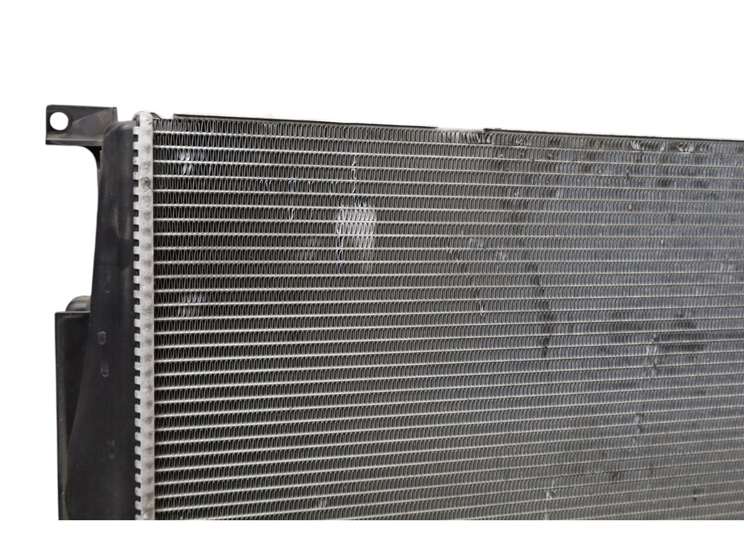 14-21 BMW I01 i3 i3s Engine Water Cooling Radiator Assembly 17117600520 Oem
