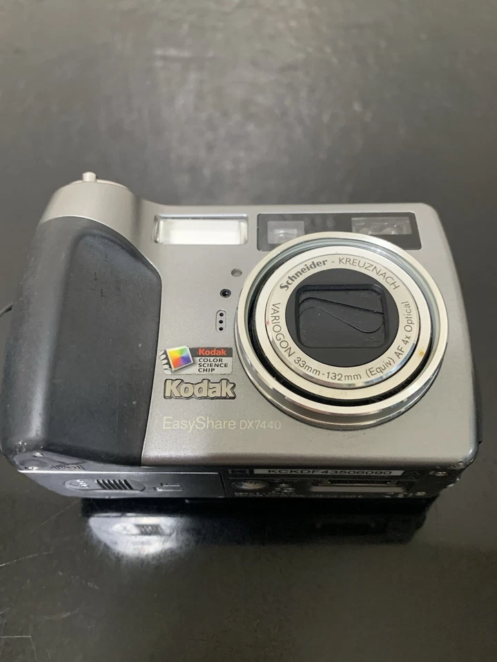 Kodak EasyShare DX7440 4MP Digital Camera CCD Silver Digicam TESTED (No Charger) - Image 4 of 4