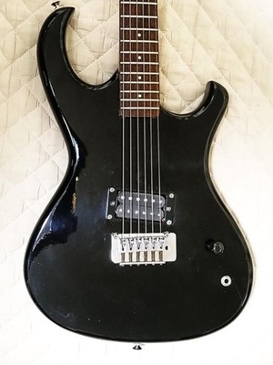 Aria Pro II The Cat Black 1996 W/Gig bag Electric Guitar Used From