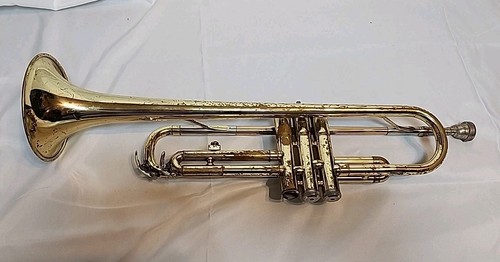 Yamaha YTR-2320 Brass Trumpet Body Japan For Parts Repair - Picture 3 of 12