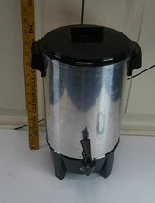 Complete Vintage West Bend 12-30 Cup Automatic Party Perk Coffee Brewer WORKS