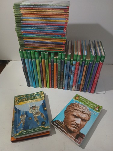 Complete Set of 55 + 6 MAGIC TREE HOUSE Books by Mary Pope Osborne.61 Total.