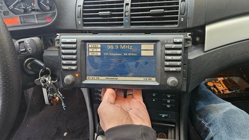 BMW X5 E53 2004 Radio CD-Player DVD-Player Navigation 6916609 MAS15022