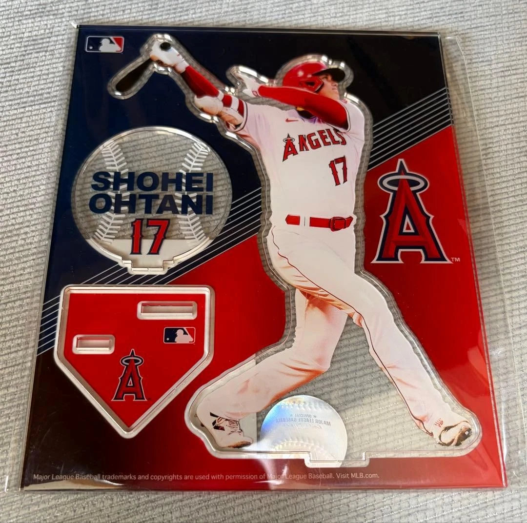 Shohei Ohtani Acrylic Stand Hitter 17 Los Angeles Angels