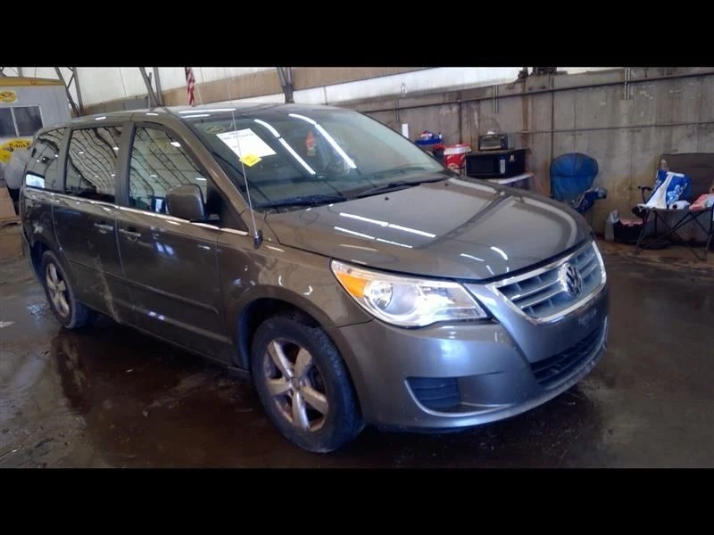 Purificador de aire 3,8 L compatible con 09-11 ROUTAN 4146461 Foto 2 de 4