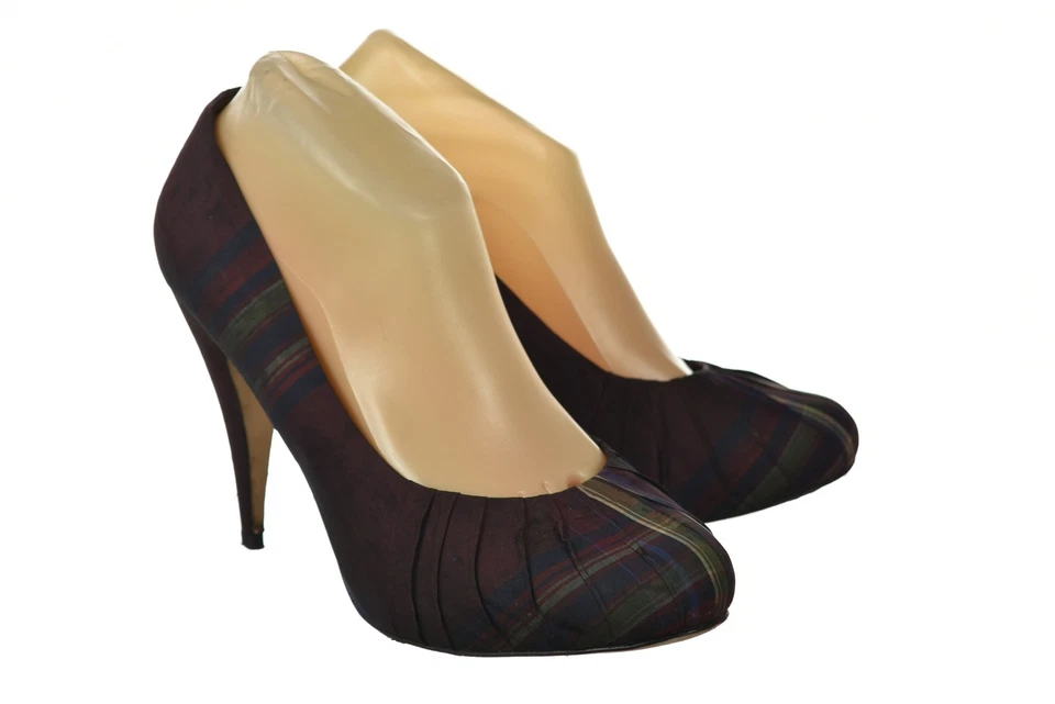 Zapatos de salón clásicos a cuadros morados talla 9 M para mujer Cynthia Vincent tacones textiles Foto 2 de 4