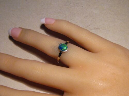 Brilliant Opal Ring , Solid 14k white gold , Lightning Ridge Opal - Picture 9 of 12