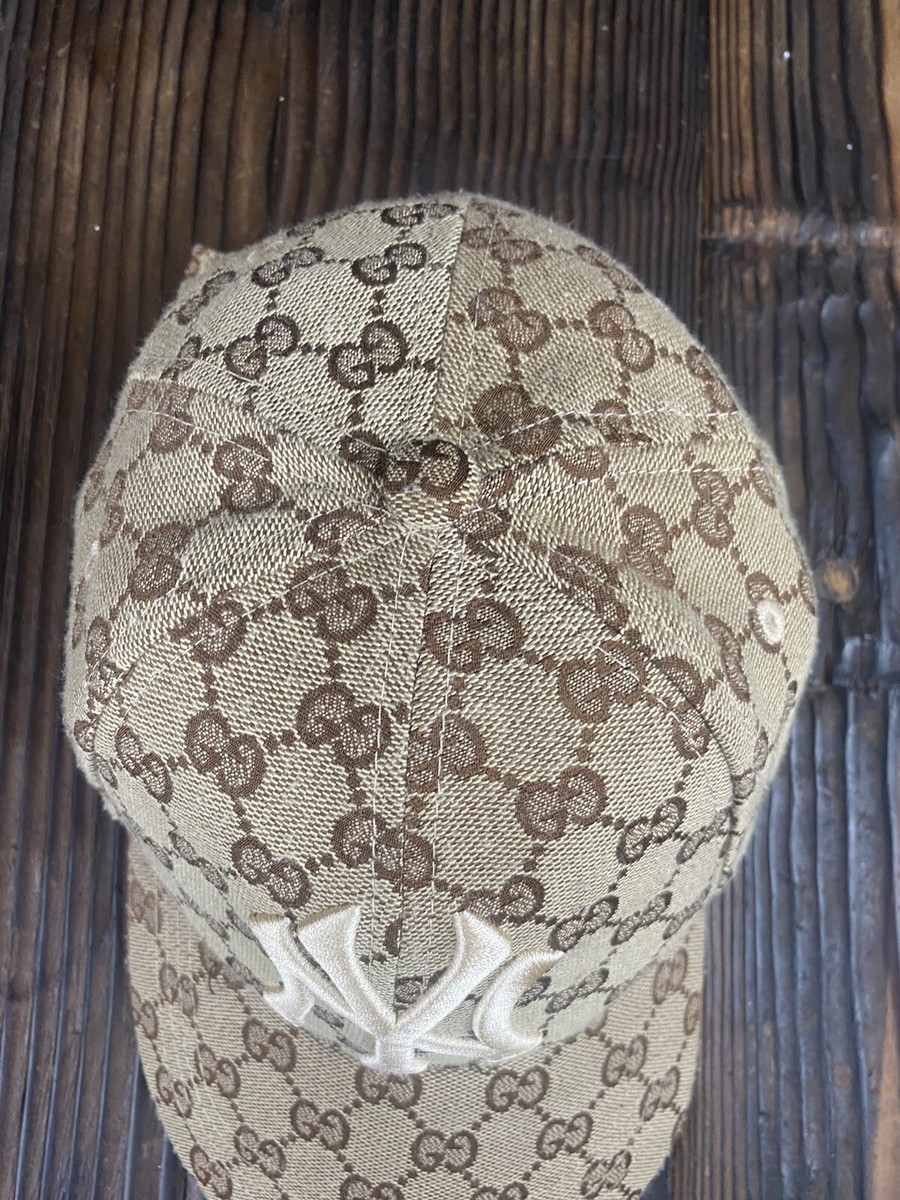Gucci New York Yankees Monogrammed Print Vintage Baseball Gucci New York Yankees Monogrammed Print Vintage Baseball