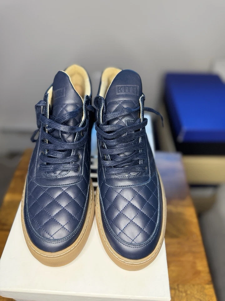 Zapatos para hombre Kith X de cuero acolchado azul marino talla 7,5 Foto 2 de 4