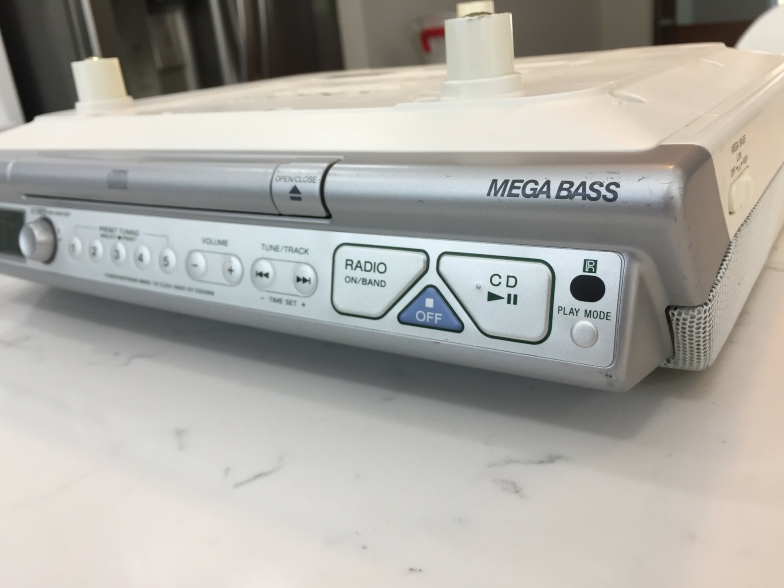 Sony ICFCD543RM Mega Bass Under CD Player AM/FM Kitchen Clock