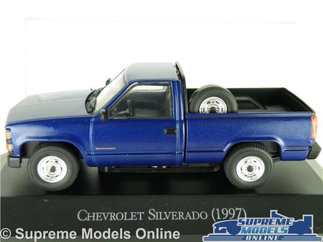 CHEVROLET SILVERADO MODEL PICK UP TRUCK 1997 BLUE 1:43 IXO CLASSIC