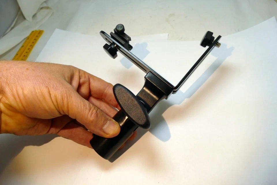 Flash tripod holder for umbrella bracket rail multi-flash - Image 4 of 4