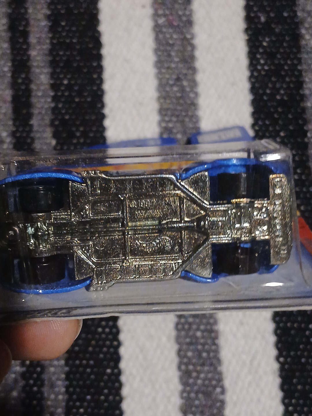 Hot Wheels 2001 Tail Dragger #078   Monsters Series 2/4 Blue ZOMBIE ATTACK!