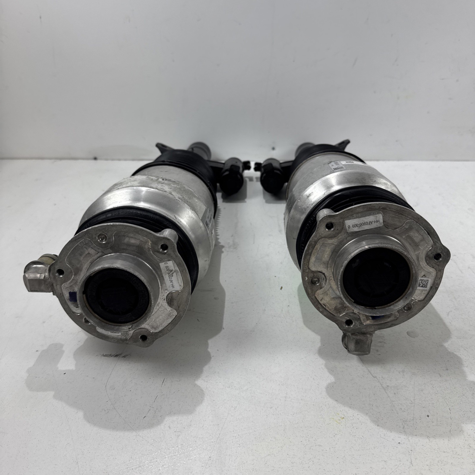 Rolls-Royce  Rear Air Suspension Shock Strut OEM