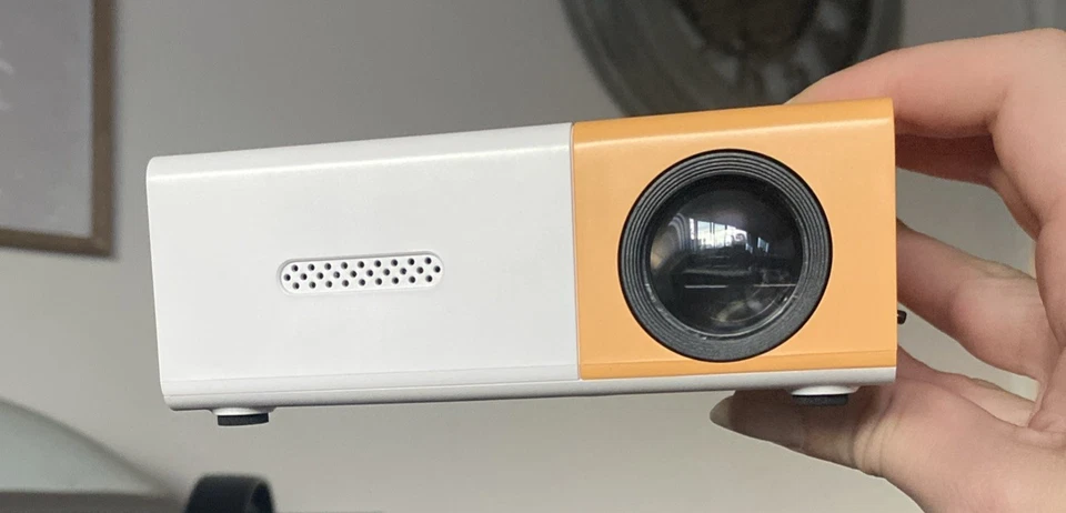 LED Projector The Most Cost-efficient High Resolution Led Projector - Image 3 of 4