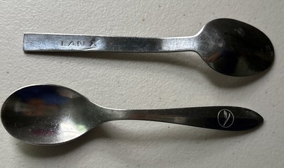 2 Collectible Vintage Teaspoons Lufthansa Airlines & LAN Airlines 5 In. Pics