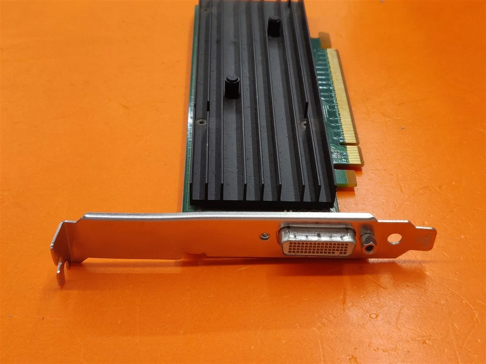 ⭐️⭐️⭐️⭐️⭐️ NVIDIA Graphics Card P538 Dell 0TW212 Quadro NVS 290 256MB - Image 2 of 4