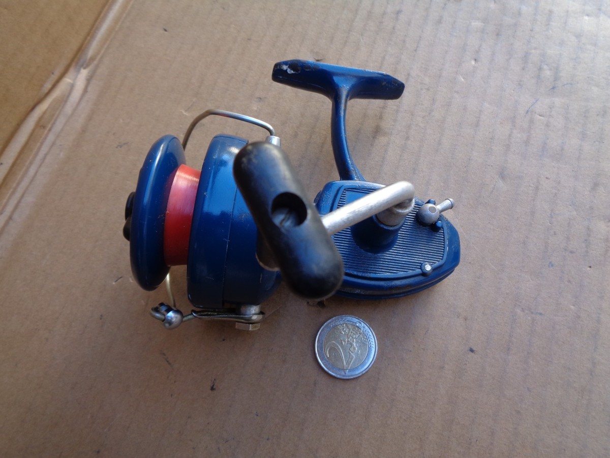 ANCIEN MOULINET DE Pêche Vintage Vers 1960 Made In France EUR 10,00