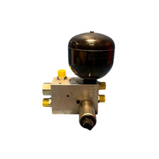 Integral Accumulator 032-1515-013-411 Yanmar 5572100170 Hydraulic Valve - New