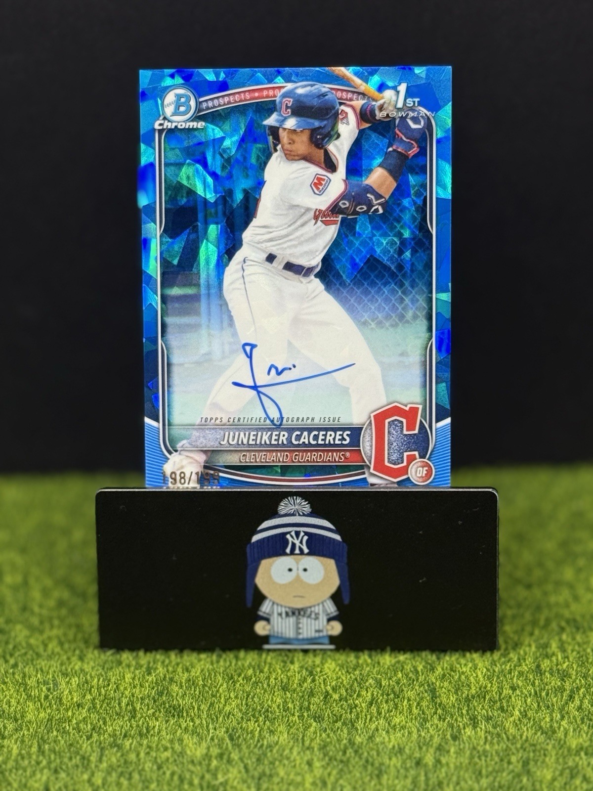 2025 Bowman Chrome Sapphire Juneiker Caceres 1st Bowman Auto #/199 Color Match