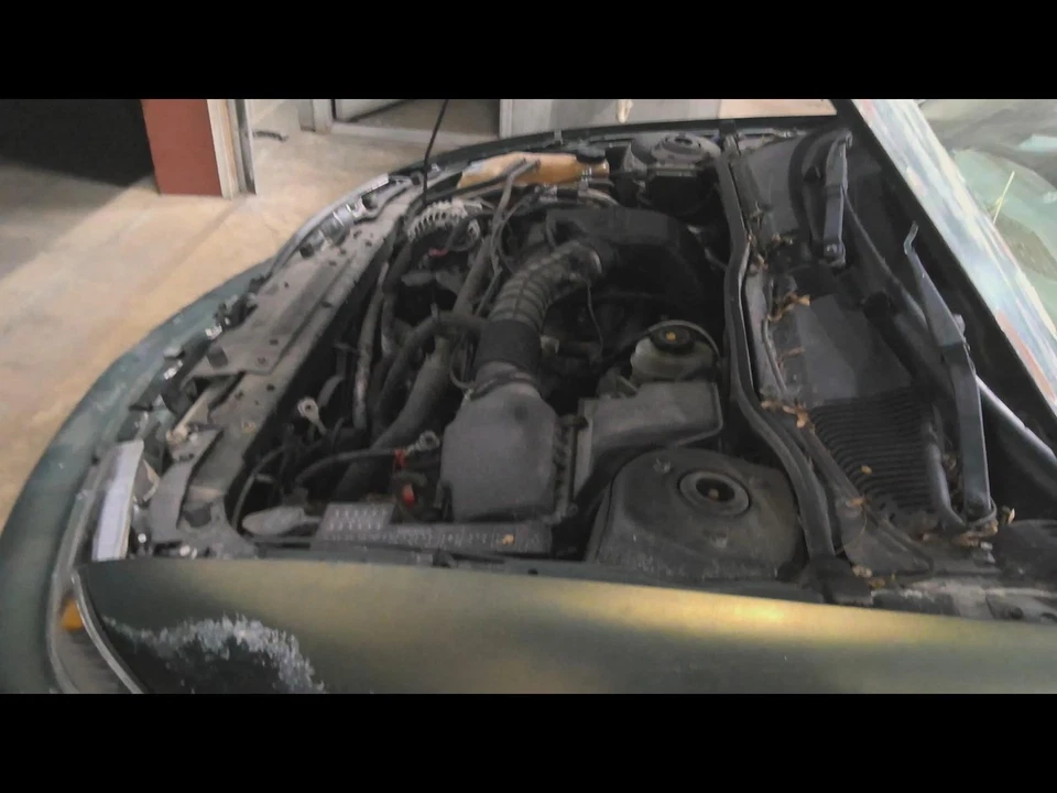 Used Front Right Door Window Regulator Front fits: 2000 Chevrolet Cavalier manua - Image 3 of 4