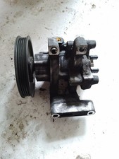 Pompe direction assistée Peugeot 2008