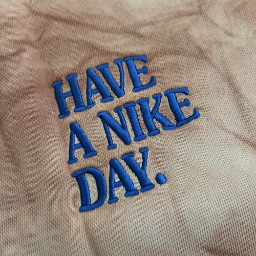 NWT Nike Boys Sportswear Casual Sports TieDye Daisy Embroidered SIZE L - Picture 8 of 8