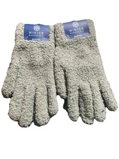 2Winter Essentials Gray Fuzzy Gloves – Super Soft Warm Cozy Winter Wear One Size