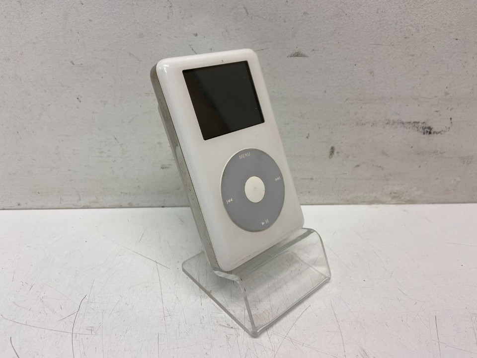 IPod 4ème Génération 60 Go A1099 – Apple – Blanc – Avec Station Et Câble
