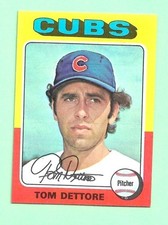 (1) TOM DETTORE 1975 TOPPS MINI # 469 CUBS ROOKIE NM  CARD (M9424). rookie card picture