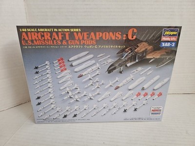 Hasegawa Aircraft Weapons C US Missiles & Gun Pods X48-3 1/48 FS NEW Model Kit