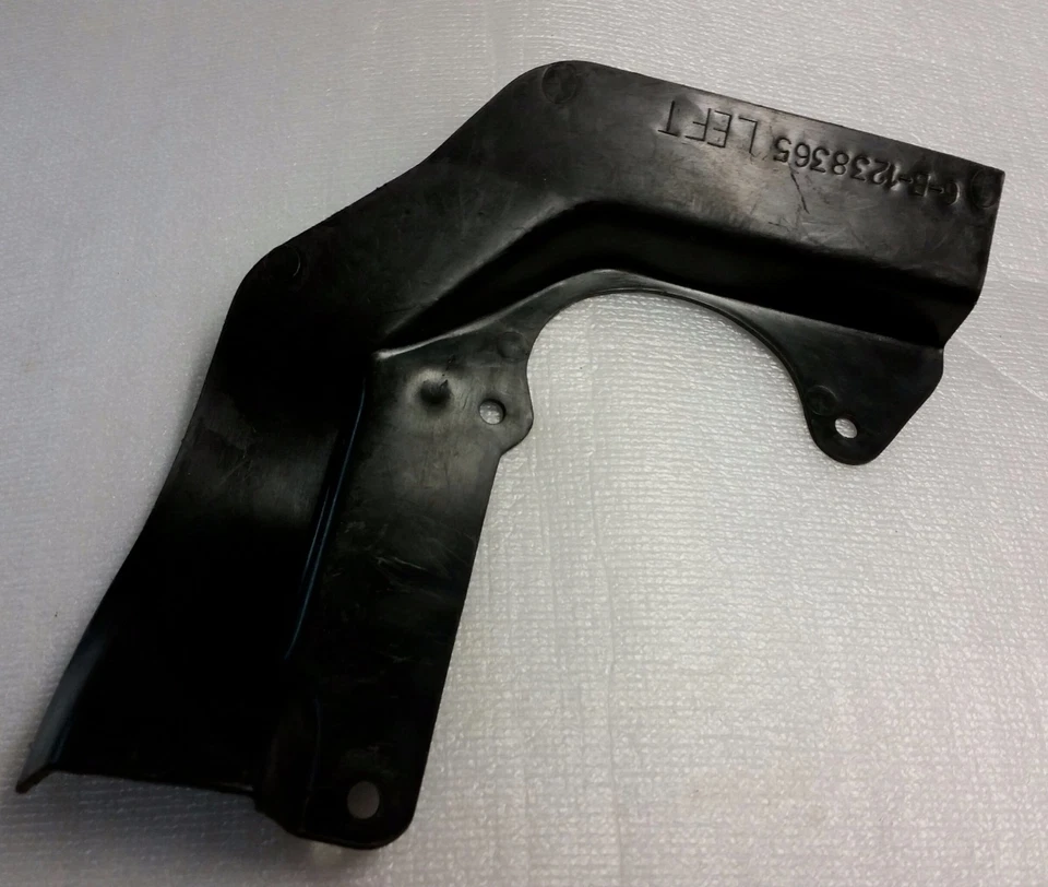 1976-1977 NOS GM Buick Century 4DR Custom Sed Wheel Panel Skirt to Frame Baffle  - Image 3 of 4