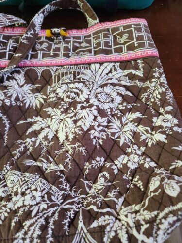 VERA BRADLEY Tote Imperial Toile Pattern RETIRED, Tortoise Toggle Double Handle - Picture 2 of 5