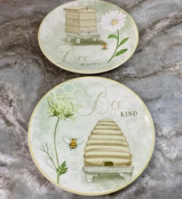 Certified International Round Plates Bee Happy Bee Kind. Beehives Set Of 2. New.