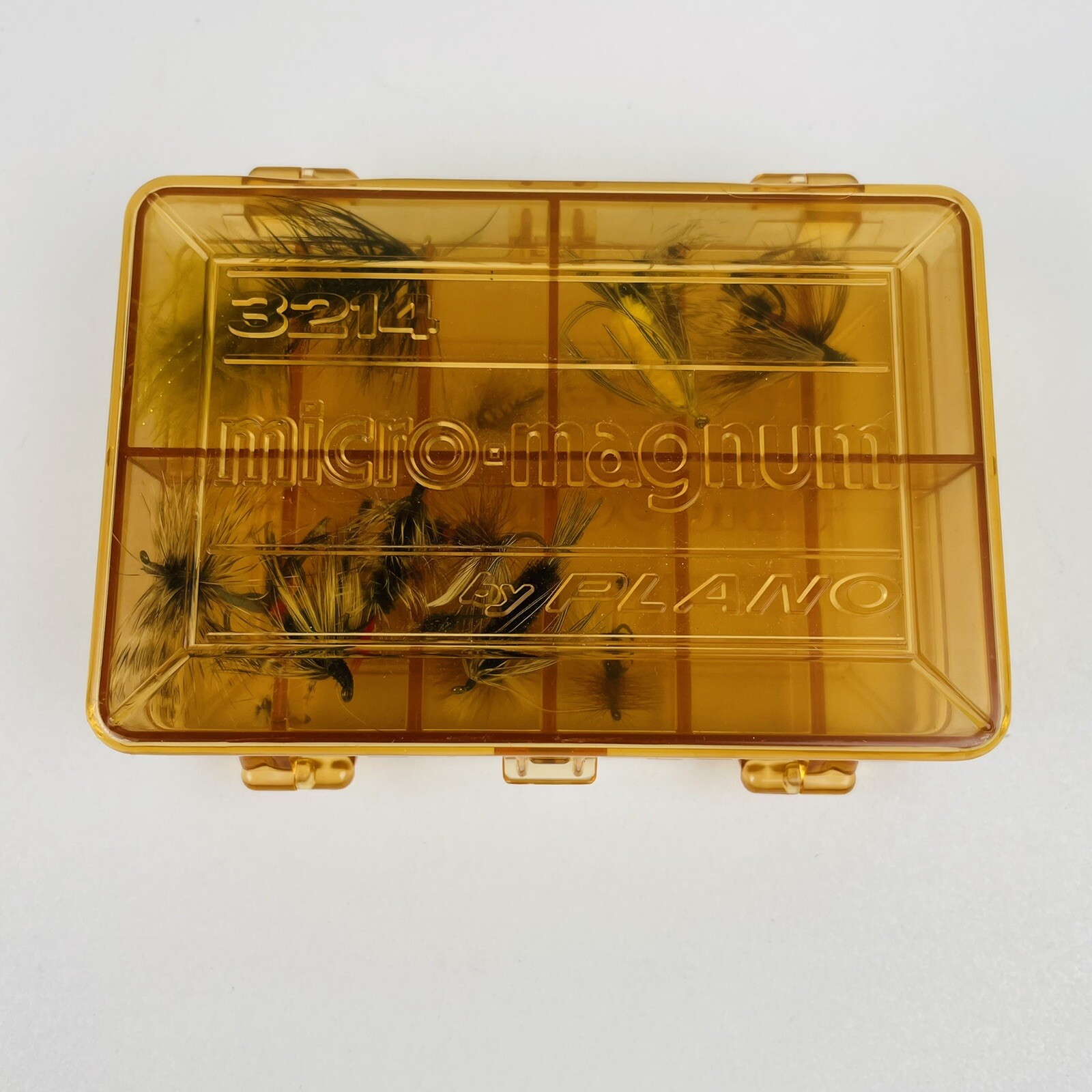 Plano 3214 Micro-Magnum Fly & Small Lure Double Sided Plastic Box with 15  Flies – ASA College: Florida