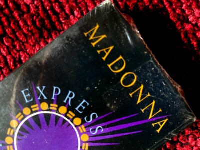 CD マドンナ Express Yourself オーストラリア製 カセットテープ