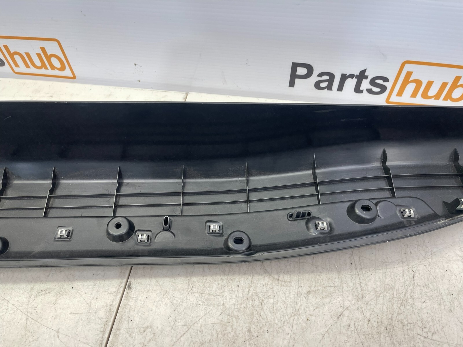 2014-2020 BMW i8 OEM Front Right Interior Door Sill Trim Panel 5147 7314938