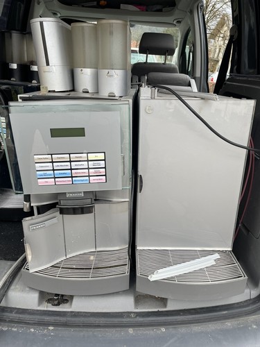 Franke Spectra S Kaffeevollautomat inkl. Kühlschrank