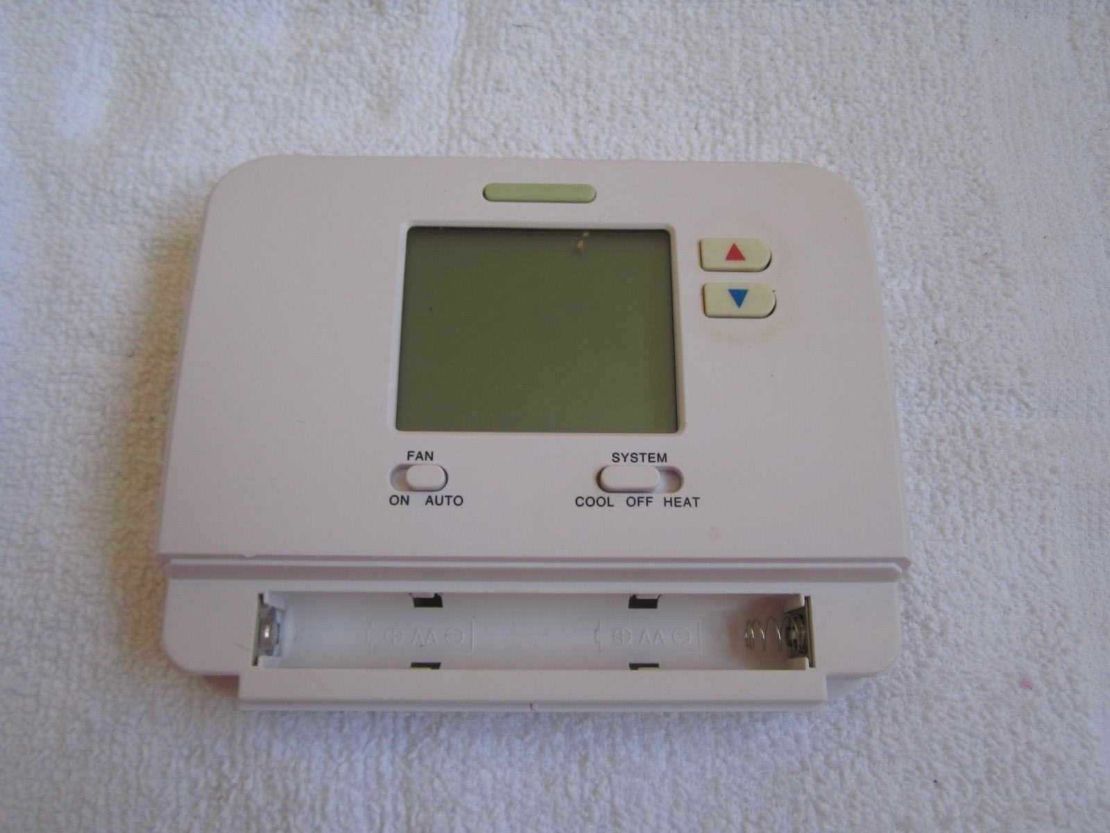 Vive Comfort TP-N-701 Non-Programmable Digital Thermostat NoBatteryCover -  WORKS | eBay