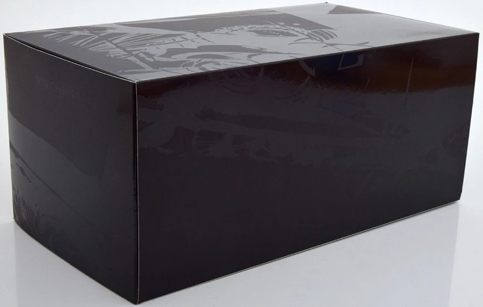 MINICHAMPS 2019 PORSCHE 911 CARRERA 4S DESIGN FLORAL 1:18 155067329 - Imagem 4 de 4